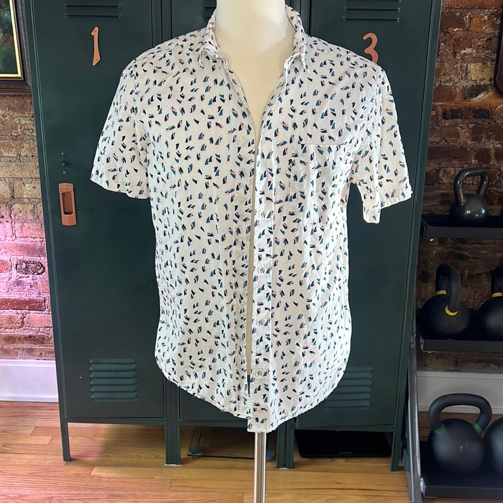 Quiksilver short sleeve button down